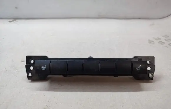 Jeep Grand Cherokee (WK) Seat heating switch P04602840AC