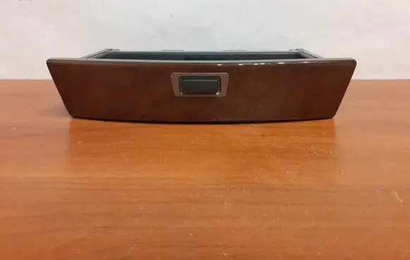 BMW 7 E65 E66 Glove box 8940 51458261058