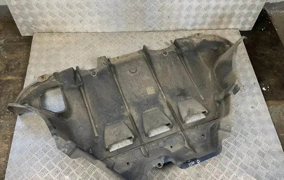 Nissan Leaf II (ZE1) Rear bumper underbody cover/under tray 748A23NL0A