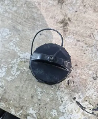 Mazda CX-7 Fuel tank cap