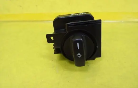 Mercedes-Benz B W245 Light switch 1695452804