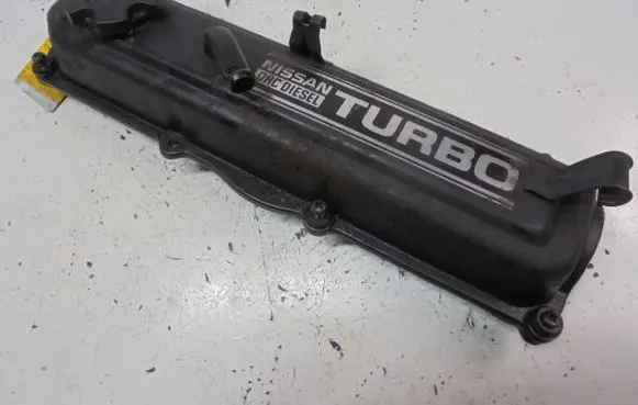 Nissan Sunny Rocker cam cover 4627