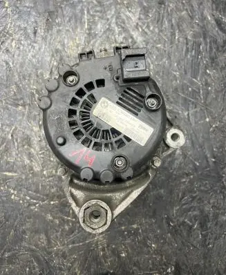 BMW 5 E60 E61 Generator/alternator FG18S019 2543461C 7802261