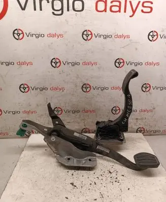 Citroen C4 II Picasso Pedal assembly 86et40