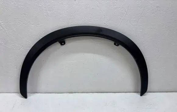 Lexus IS 220D-250-350 Front arch trim 7560252050