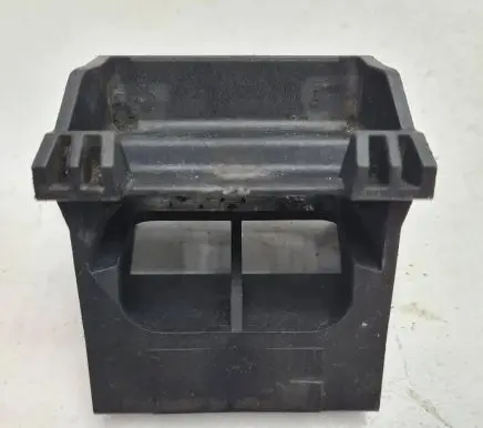 BMW 5 E60 E61 Radiator mount bracket 17117542517 10808612 PA66GF30