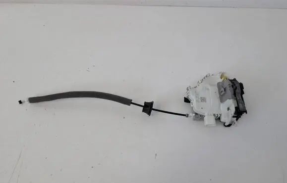 Audi Q5 SQ5 Front door lock 8X1837015C