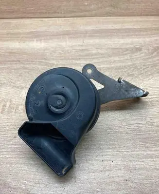 Volkswagen PASSAT B7 Horn signal 7N0951221A