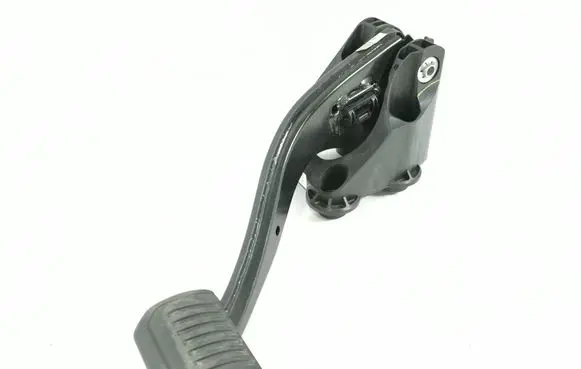 Jeep Grand Cherokee WL Brake pedal 68360646AA