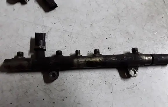 Renault Espace - Grand espace IV Fuel main line pipe 0445214024 7700114017
