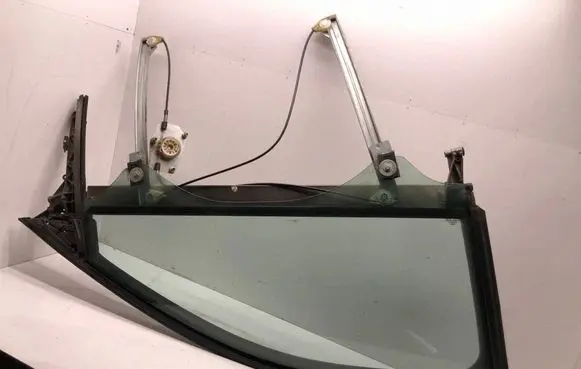 Audi A3 S3 8P Front window lifting mechanism without motor 8P3837630