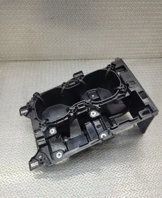 Volvo XC40 Cup holder front 32226495