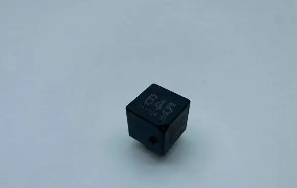 Audi A7 S7 4G Other relay 4H0951253A 645
