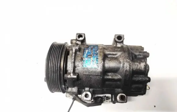 Volvo V50 Air conditioning (A/C) compressor (pump) SD7VD0