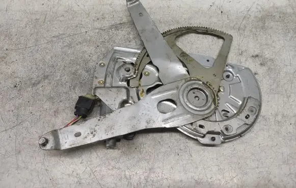 Volvo XC70 Front door window regulator with motor