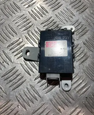 Toyota Land Cruiser (J120) Gateway control module 89111-60020