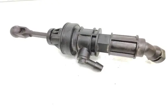 Clutch slave cylinder
