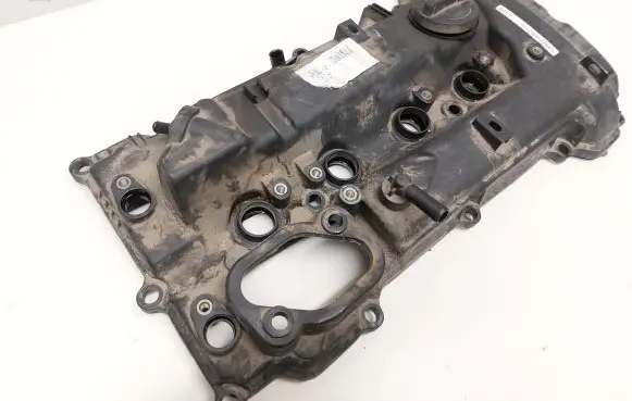KIA Sportage Rocker cam cover 224102E210