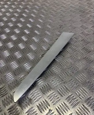 Audi Q5 SQ5 8R Front door trim bar 8R0867409 8R0867419