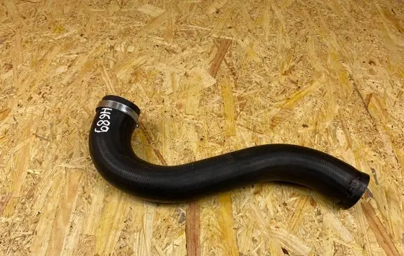 Ford Puma Intercooler hose/pipe N1T1-6F075-AB