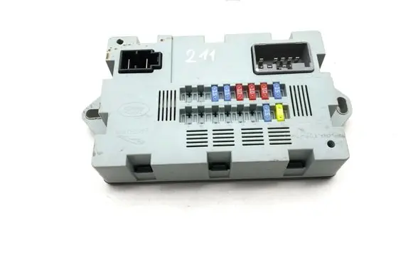 Jaguar F-Type Fuse module CPLA14Q073AA