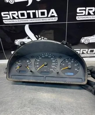 Mercedes-Benz ML W163 Speedometer (instrument cluster) A1635404011