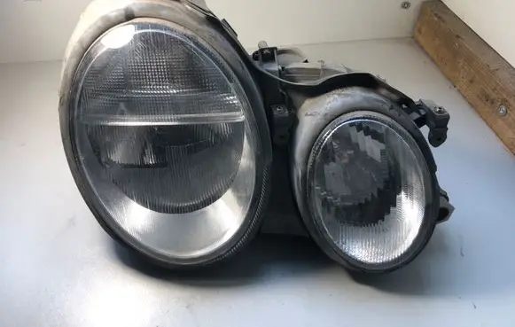 Mercedes-Benz CLK AMG A208 C208 Headlight/headlamp 1305235545