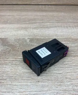 Audi 80 90 S2 B4 Hazard light switch 4A0941509 WithPlug