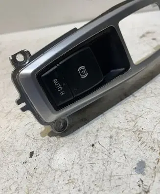BMW X5M E70 Hand parking brake switch 9148508