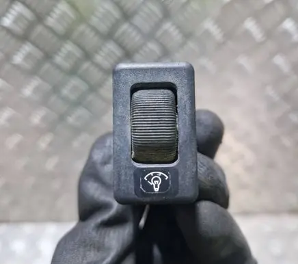 Nissan Terrano Panel lighting control switch 321025