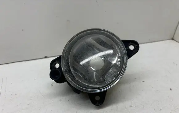 Volkswagen Polo IV 9N3 Front fog light