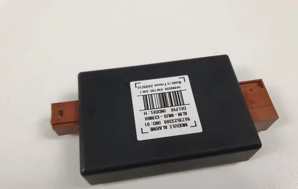 Citroen C4 II Picasso Alarm control unit/module 9673523380