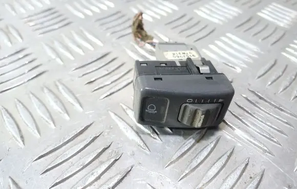 Volvo S70 V70 V70 XC Headlight level height control switch 9162960