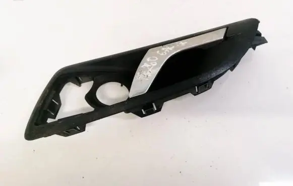 Skoda Octavia Mk2 (1Z) Rear door interior handle 1Z0839247
