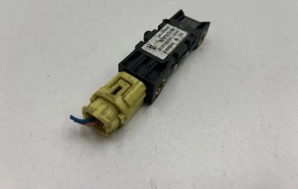 Nissan Note (E11) Airbag deployment crash/impact sensor 0285003019 98830AY000 101252