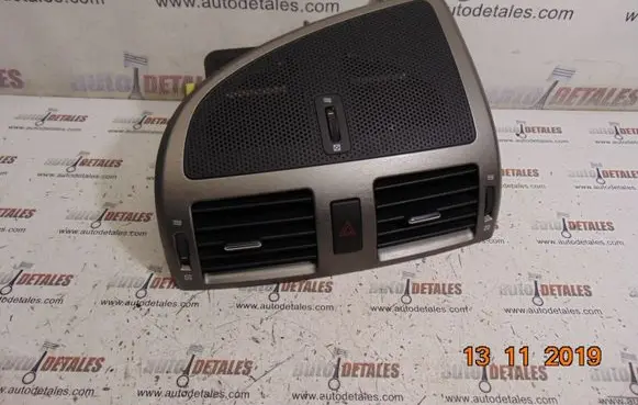 Toyota Avensis T270 Dash center air vent grill 55670-05100