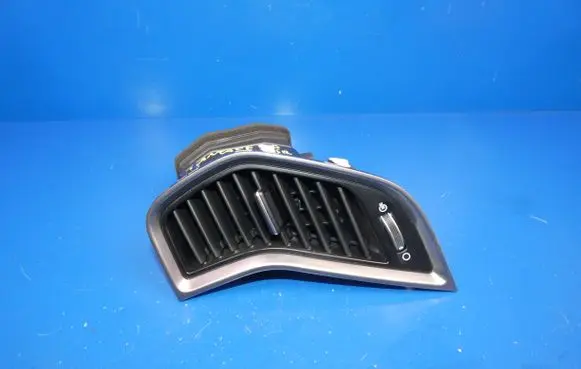 Hyundai Grand Santa Fe NC Dashboard side air vent grill/cover trim