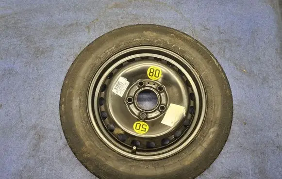 BMW 3 E36 R17 spare wheel 