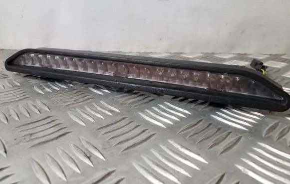 Opel Zafira A Third/center stoplight 009133882