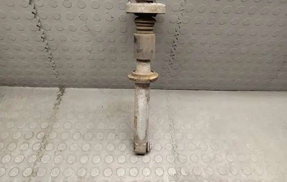 BMW 7 E65 E66 Rear shock absorber/damper 6765069