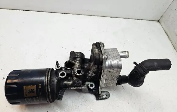 Ford Edge II Oil filter mounting bracket 9807594380