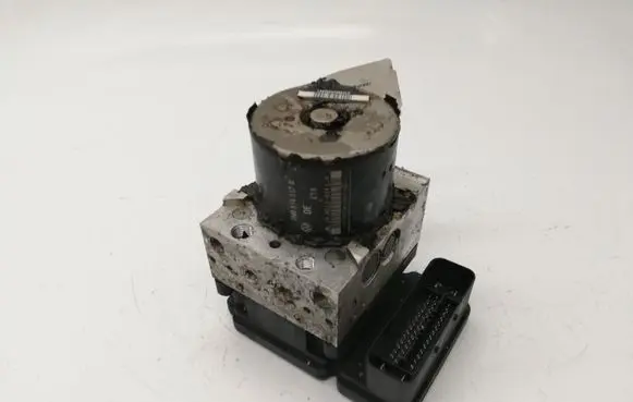 Volkswagen Multivan T5 ABS Pump 7H0907379R