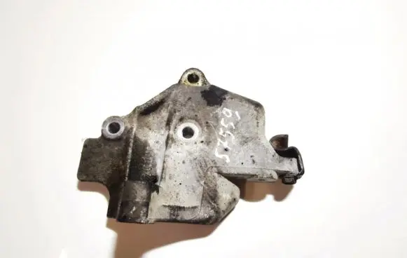 Honda Accord Engine mounting bracket