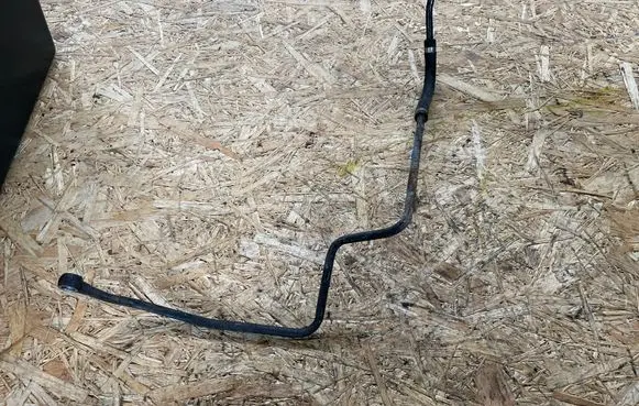 Opel Zafira A Fuel line pipe