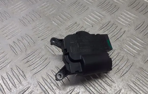 Opel Corsa D A/C air flow flap actuator/motor 21000700