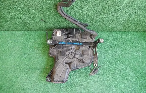 Jaguar E-Pace AdBlue liquid reservoir 5J228