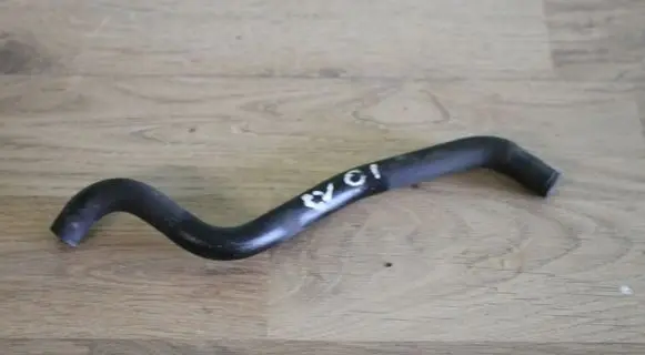 Toyota Corolla Verso AR10 Engine coolant pipe/hose