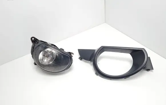 Audi Q7 4L Front fog light 24696800 4L0807490
