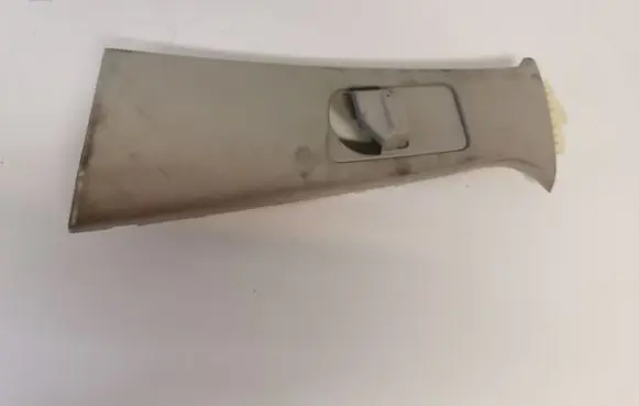 Mercedes-Benz GLE (W166 - C292) Seat belt trim A16669033