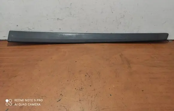 Chevrolet Matiz Front door trim (molding) 96657019